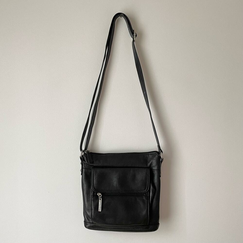 Giani Bernini Leather Bag